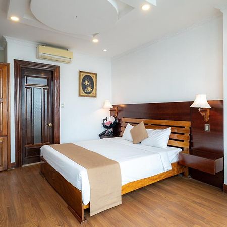 Adina Hotel Дананг Екстериор снимка