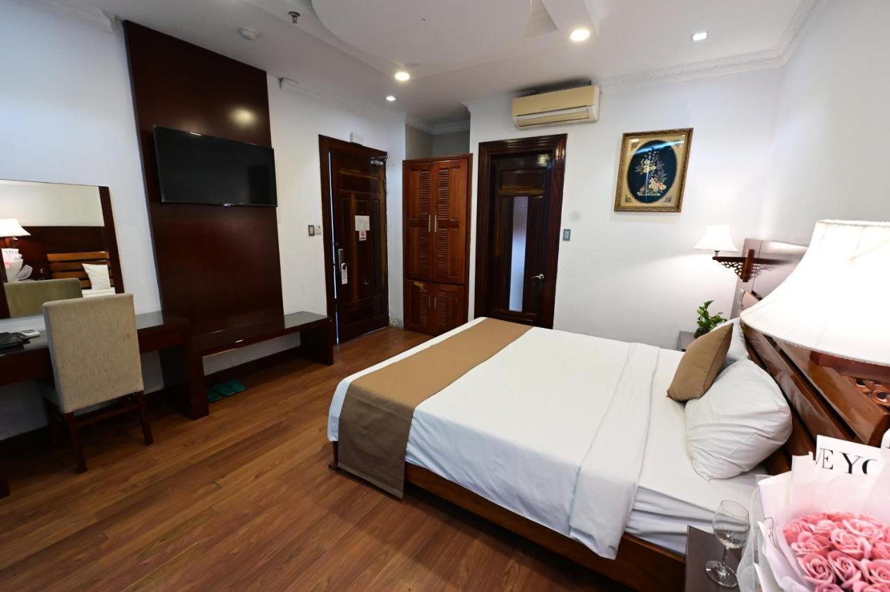 Adina Hotel Дананг Екстериор снимка