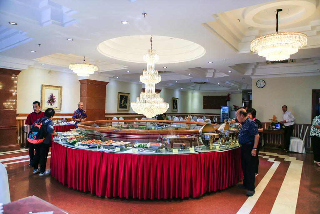 Adina Hotel Дананг Екстериор снимка
